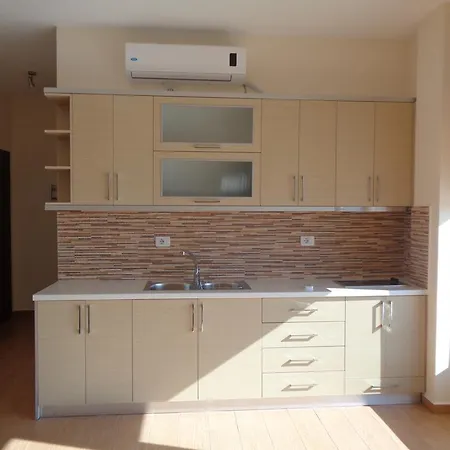 Albaniaroom Apartment *
